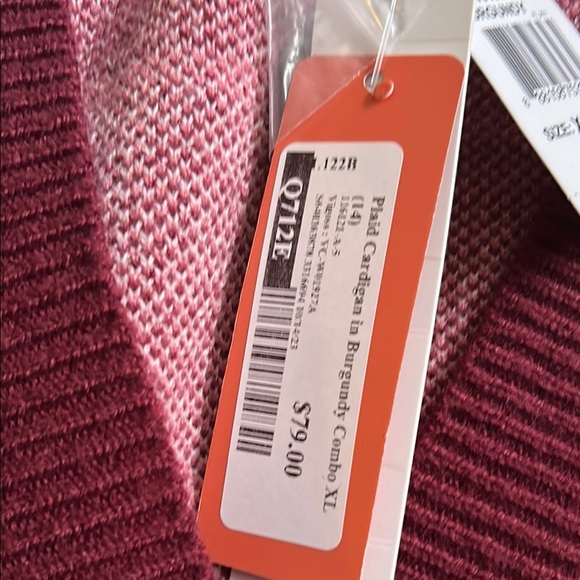 Vigoss Women's Maroon and Beige Checkered Cardigan - Picture 3 of 5